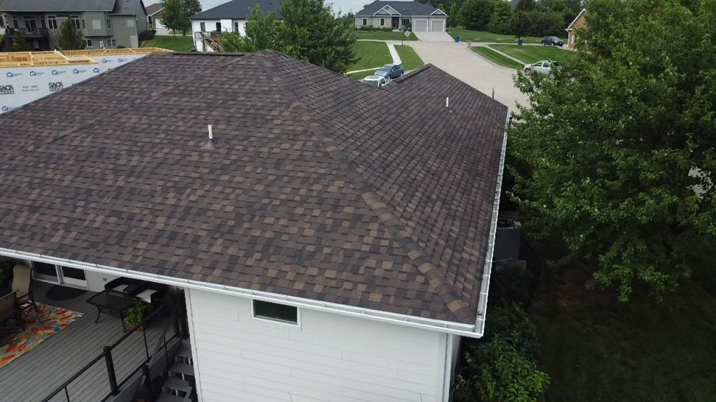 Shadow Brown architectural shingles installed on a Nebraska home, view 4